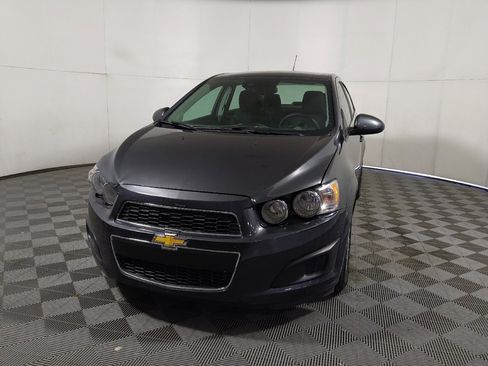 Used 2016 Chevrolet Sonic LT w/ Driver Confidence Package FWD image 15