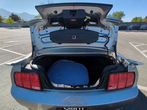 Used 2008 Ford Mustang GT image 27