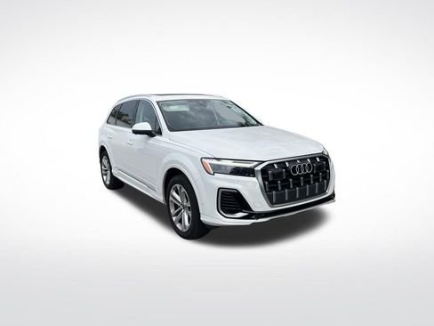 Used 2025 Audi Q7 3.0T Premium Plus AWD/4WD image 2