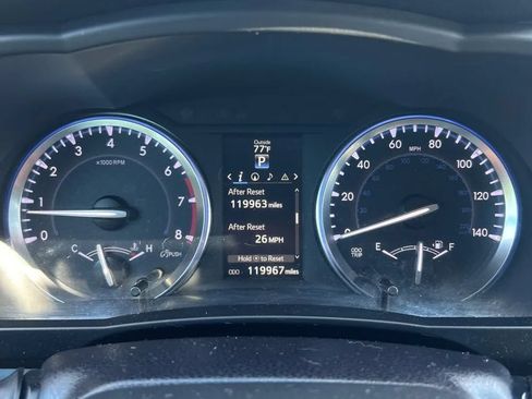 Used 2016 Toyota Highlander XLE AWD/4WD image 15