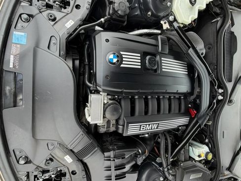Used 2011 BMW Z4 sDrive30i RWD image 31
