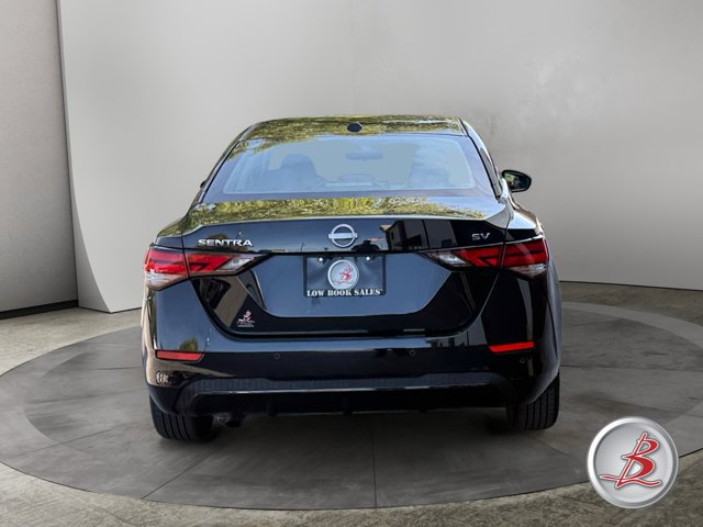 Used 2024 Nissan Sentra SV FWD image 6