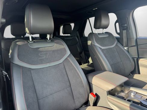 New 2026 Ford Explorer ST w/ Sun And Sound Package AWD/4WD image 14