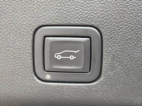Used 2023 GMC Yukon XL Denali w/ Max Trailering Package AWD/4WD image 19