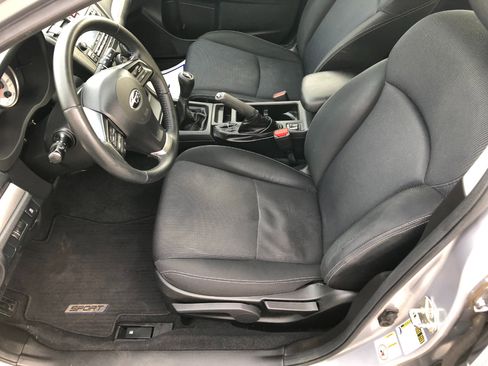 Used 2013 Subaru Impreza 2.0i Sport Premium image 11