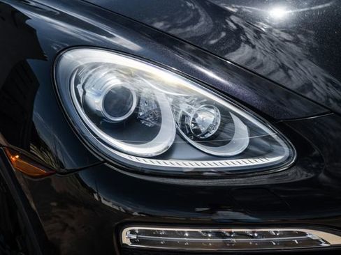 Used 2012 Porsche Cayenne image 55