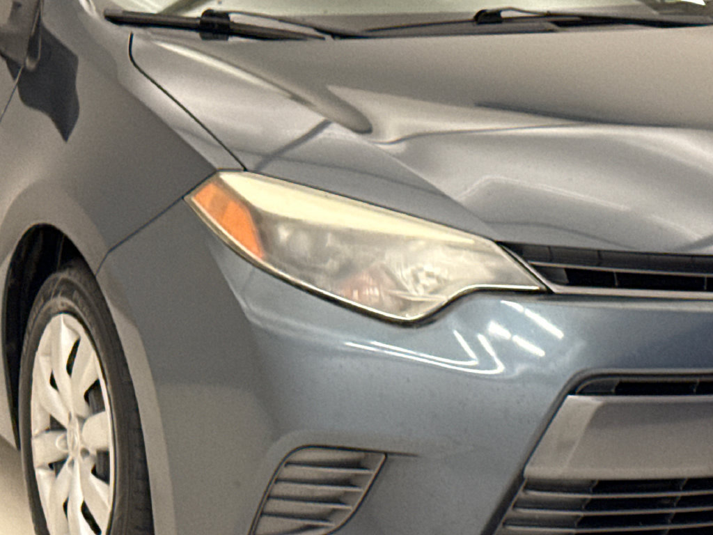 Used 2015 Toyota Corolla LE FWD image 5