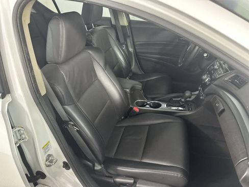 Used 2014 Acura ILX w/ Premium Package FWD image 20