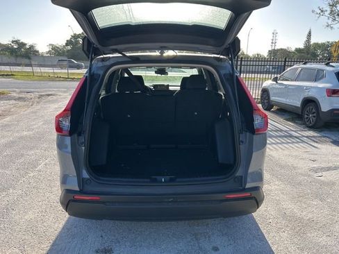 Used 2025 Honda CR-V LX image 7