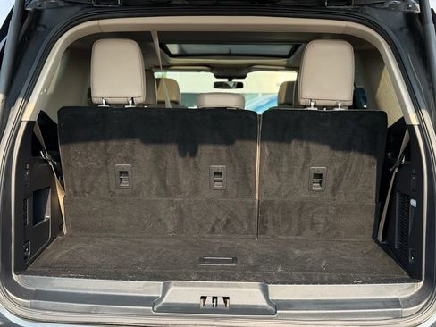Certified 2023 Ford Expedition Limited AWD/4WD image 19