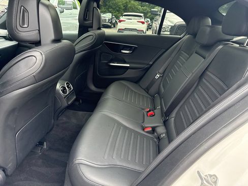 Used 2023 Mercedes-Benz C 300 4MATIC Sedan image 12