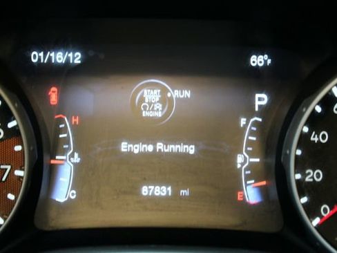 Used 2018 Jeep Compass Latitude w/ Popular Equipment Group AWD/4WD image 22