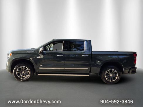 Used 2026 Chevrolet Silverado 1500 High Country w/ Technology Package AWD/4WD image 2