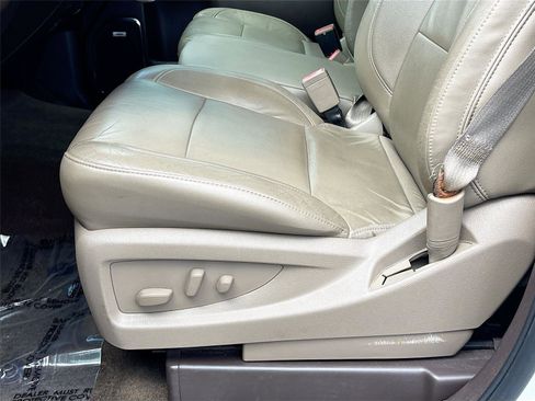 Used 2014 Chevrolet Silverado 1500 LTZ Z71 w/ LTZ Plus Package image 19