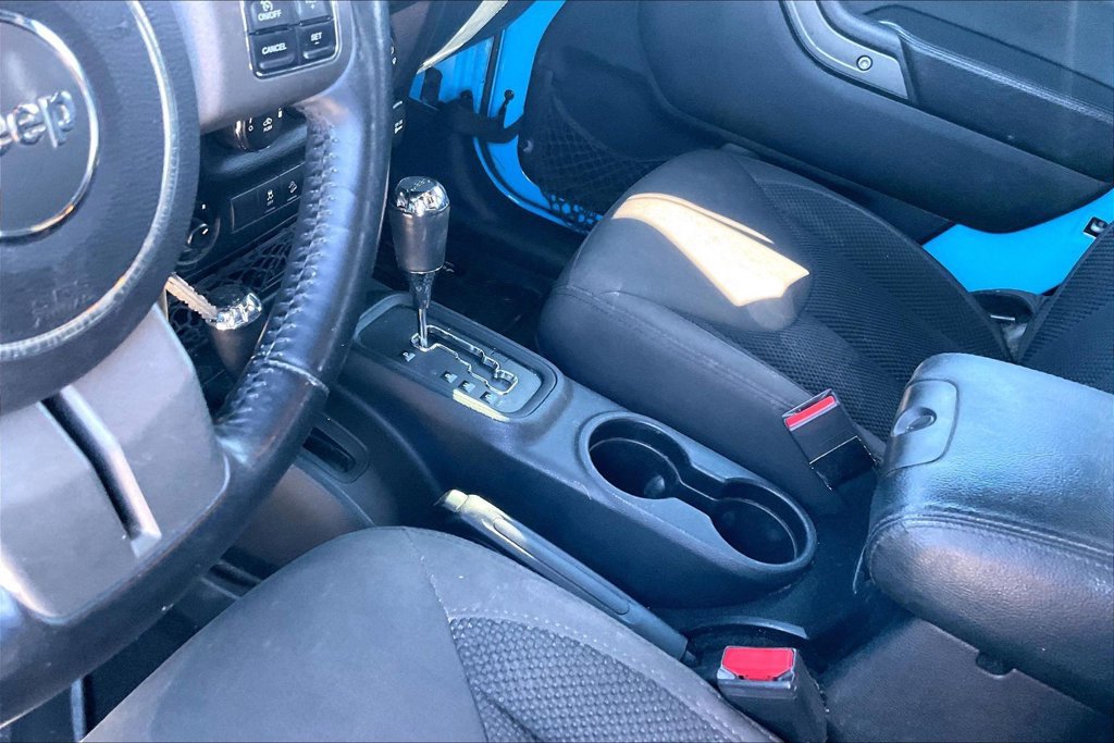 Used 2017 Jeep Wrangler Sport AWD/4WD image 15