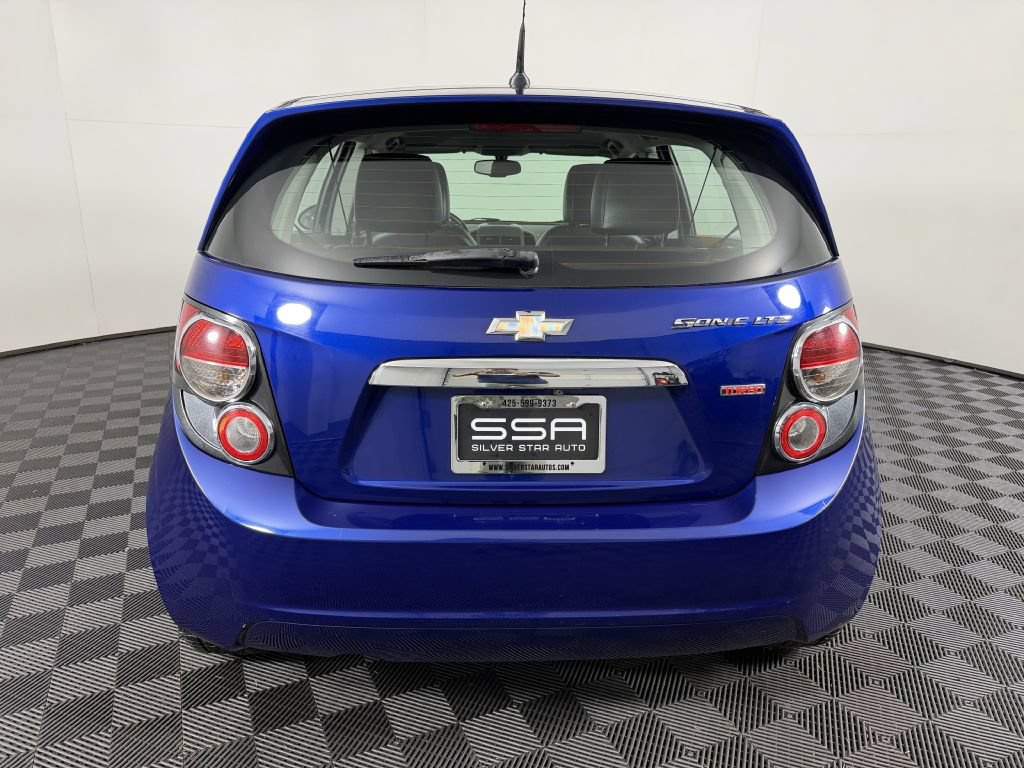 Used 2014 Chevrolet Sonic LTZ FWD image 5
