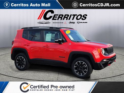 Certified 2023 Jeep Renegade Trailhawk AWD/4WD image 1