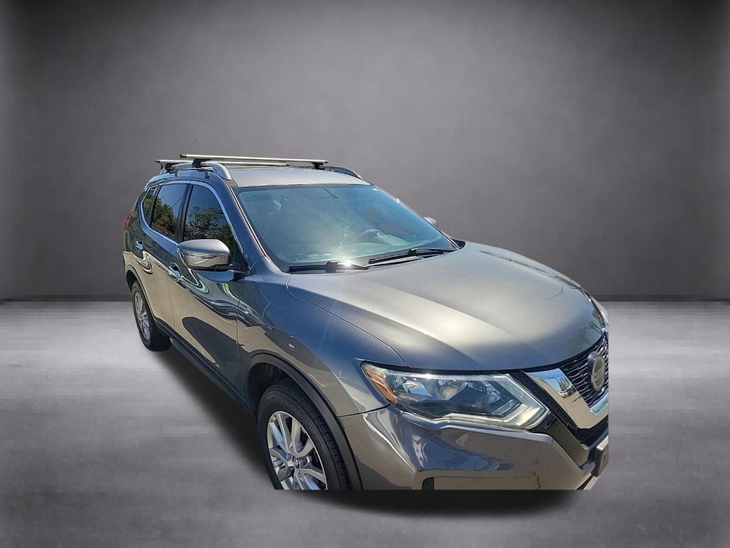 Used 2018 Nissan Rogue SV AWD/4WD image 3