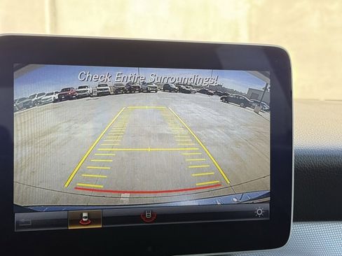 Used 2019 Mercedes-Benz GLA 250 GLA 250 image 10