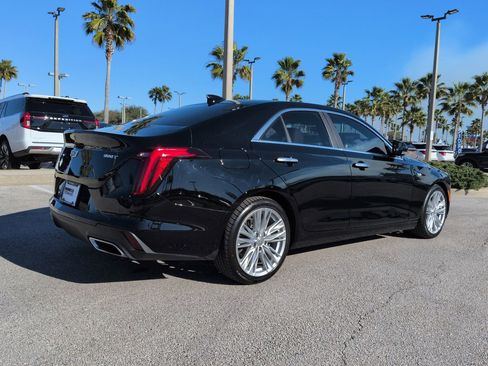 Used 2020 Cadillac CT4 Premium Luxury image 4