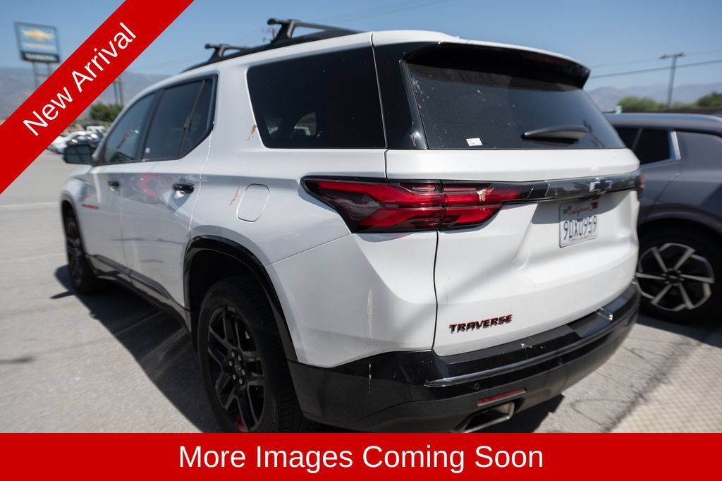 Used 2023 Chevrolet Traverse Premier w/ Redline Edition AWD/4WD image 4