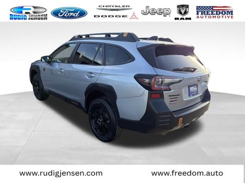 Used 2022 Subaru Outback Wilderness image 3