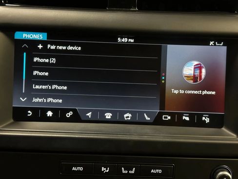 Used 2020 Land Rover Discovery Landmark image 36