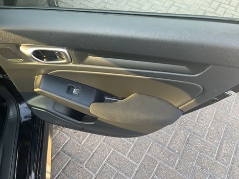 Used 2024 Honda Civic Sport image 25