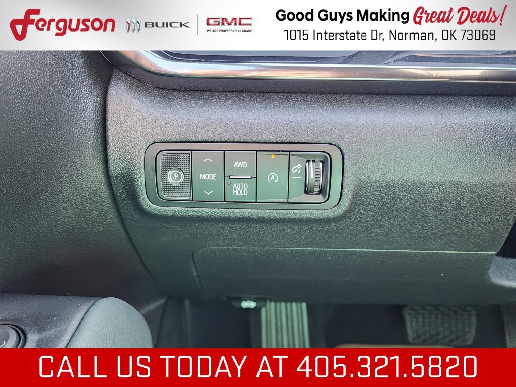 New 2027 GMC Terrain AT4 w/ Convenience Package III AWD/4WD image 18