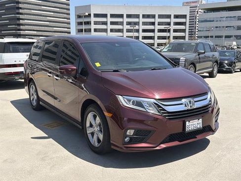 Used 2018 Honda Odyssey EX-L image 3