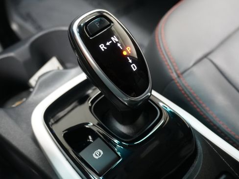 Used 2019 Chevrolet Bolt Premier w/ Infotainment Package image 20