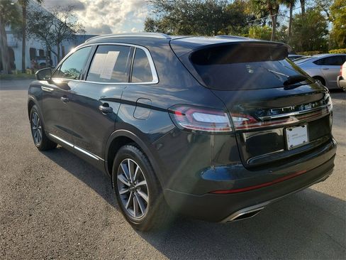 Certified 2022 Lincoln Nautilus Standard image 2