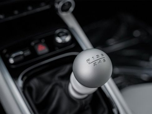 New 2025 Lotus Emira image 31