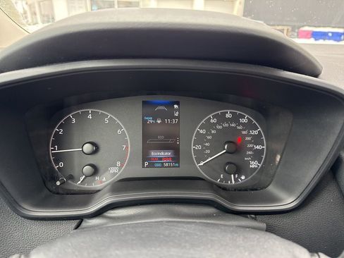 Certified 2024 Toyota Corolla LE image 33