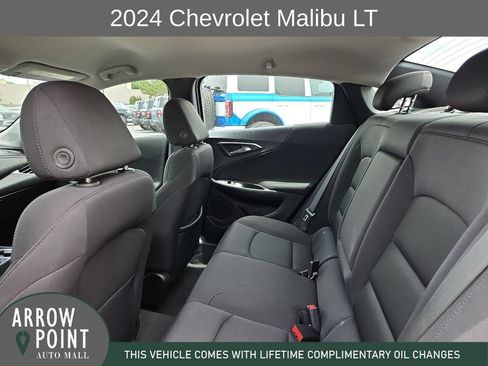 Used 2024 Chevrolet Malibu LT FWD image 18