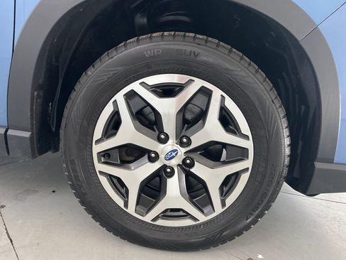 Used 2021 Subaru Forester Premium AWD/4WD image 18