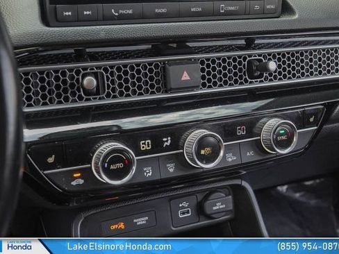 Certified 2022 Honda Civic EX image 24