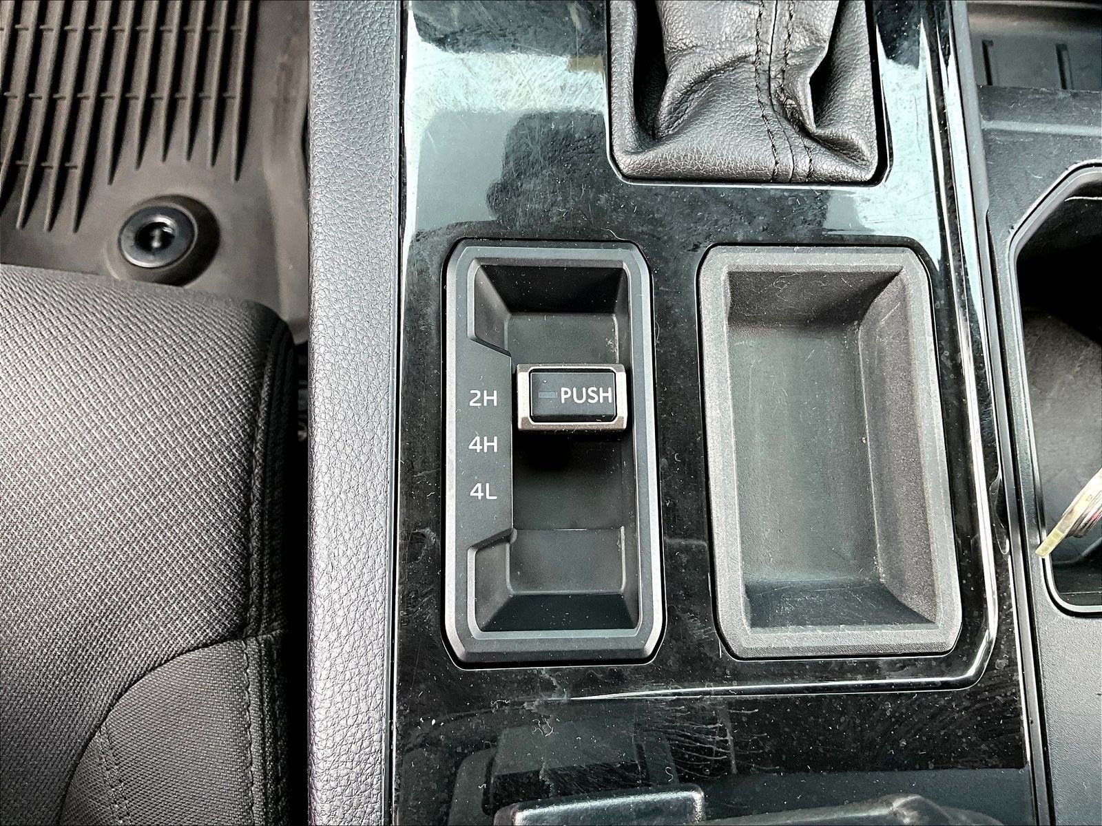 Used 2023 Toyota Tundra SR AWD/4WD image 39