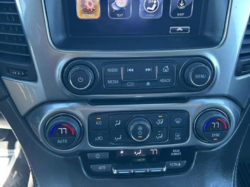 Used 2018 Chevrolet Suburban LS image 14