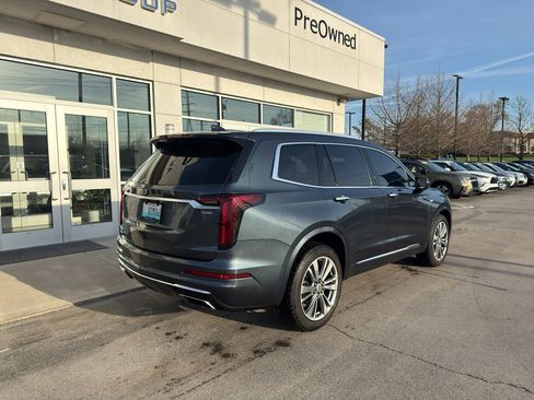 Used 2020 Cadillac XT6 Premium Luxury image 3