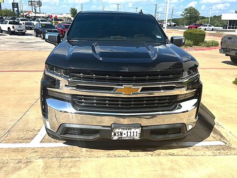Used 2019 Chevrolet Silverado 1500 LT w/ Texas Edition RWD image 3