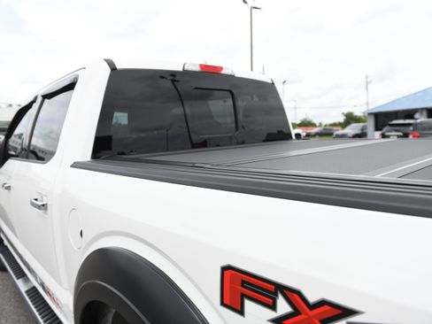 Used 2020 Ford F150 Lariat w/ Equipment Group 502A Luxury AWD/4WD image 9
