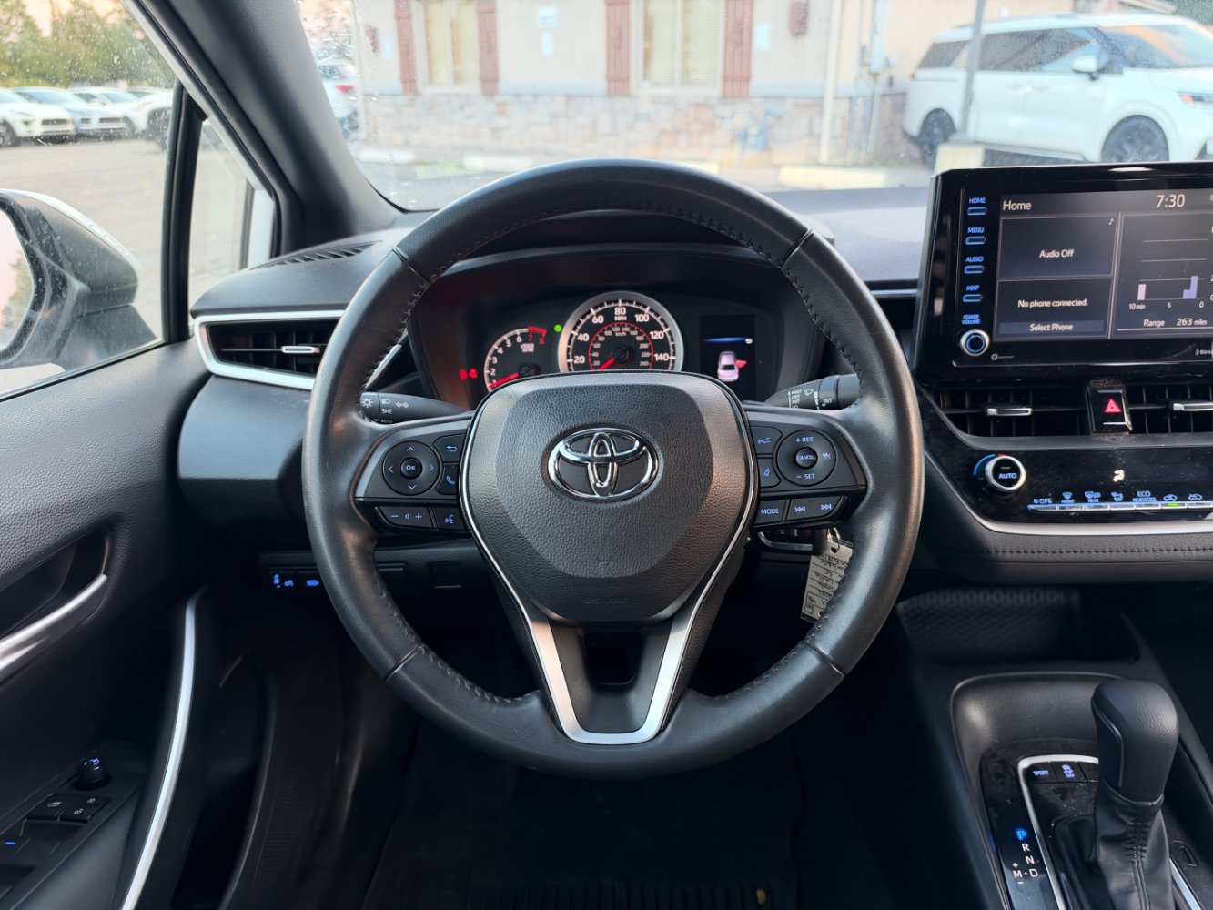 Used 2022 Toyota Corolla SE FWD image 13