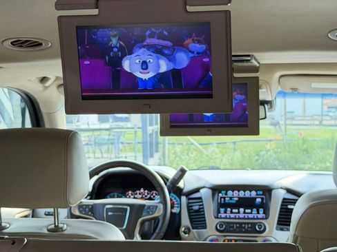 Used 2018 GMC Yukon XL Denali w/ Open Road Package image 20