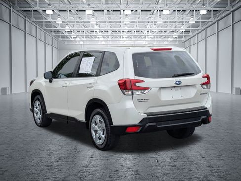 Used 2022 Subaru Forester Limited AWD/4WD image 3