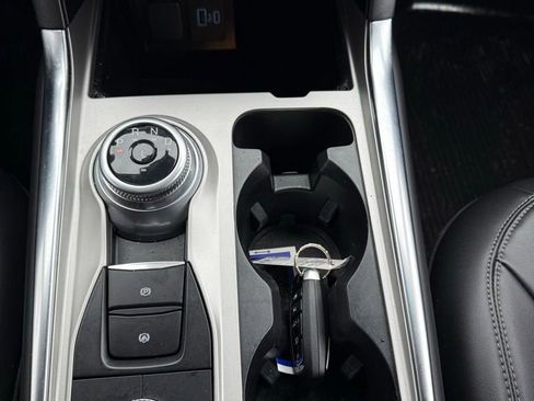 Used 2023 Ford Explorer XLT w/ Equipment Group 202A image 12