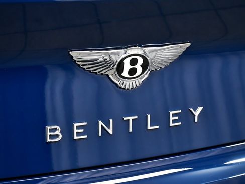 Used 2022 Bentley Continental GT image 98