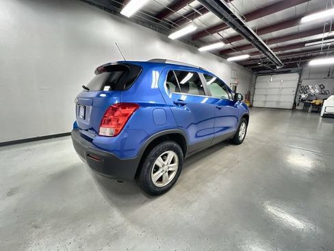 Certified 2015 Chevrolet Trax LT w/ LT Sun and Sound Package AWD/4WD image 8