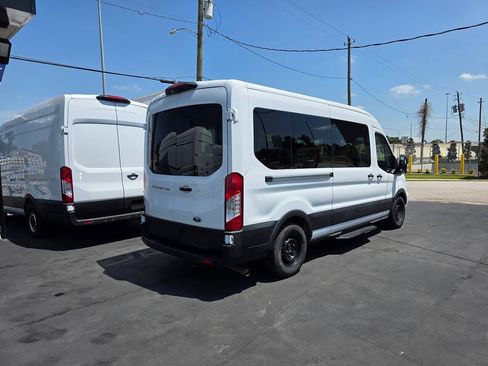 Used 2021 Ford Transit 350 XLT RWD image 6