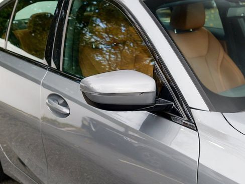 Used 2023 BMW 330i xDrive Sedan w/ Driving Assistance Package image 10